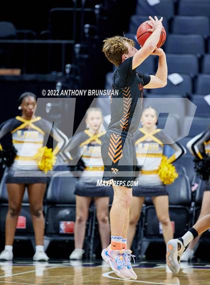 Thumbnail 2 in Lathrop vs. Marysville photogallery.