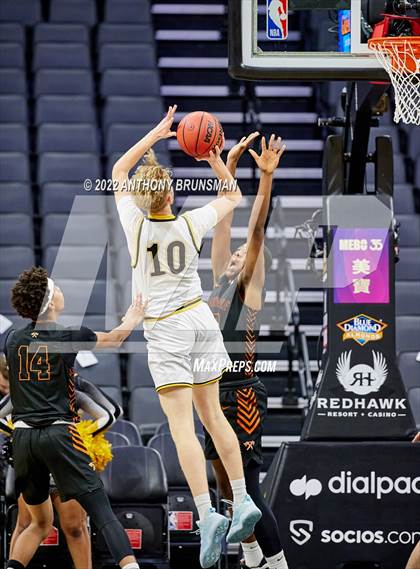 Thumbnail 3 in Lathrop vs. Marysville photogallery.
