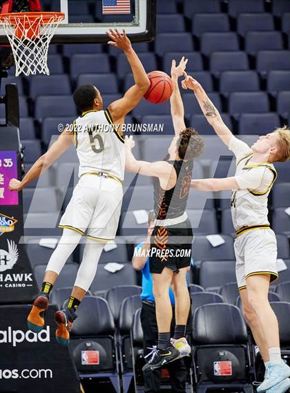 Thumbnail 3 in Lathrop vs. Marysville photogallery.