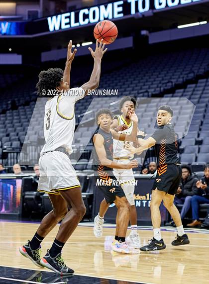 Thumbnail 3 in Lathrop vs. Marysville photogallery.