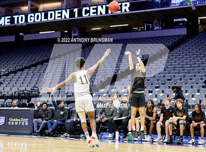 Thumbnail 2 in Lathrop vs. Marysville photogallery.