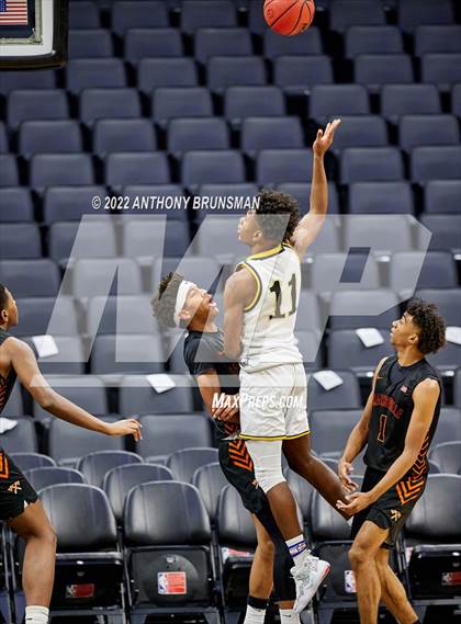 Thumbnail 2 in Lathrop vs. Marysville photogallery.