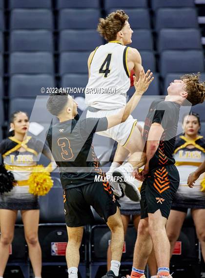 Thumbnail 2 in Lathrop vs. Marysville photogallery.