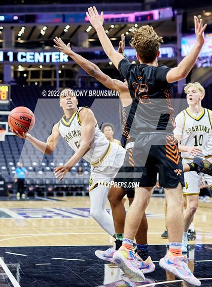 Thumbnail 2 in Lathrop vs. Marysville photogallery.