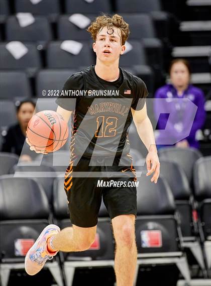 Thumbnail 2 in Lathrop vs. Marysville photogallery.