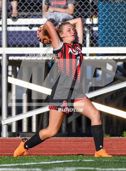 Thumbnail 1 in Lutheran vs. Aspen (CHSAA 3A Quarterfinals) photogallery.
