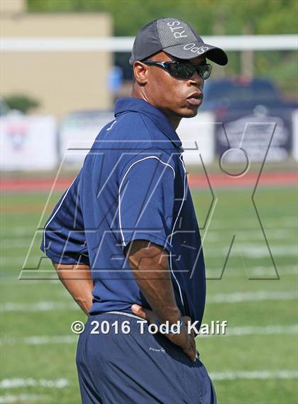 Thumbnail 2 in East Catholic @ RHAM photogallery.