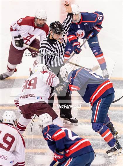 Thumbnail 2 in Central Catholic vs. Arlington (MIAA Division 1A Final) photogallery.