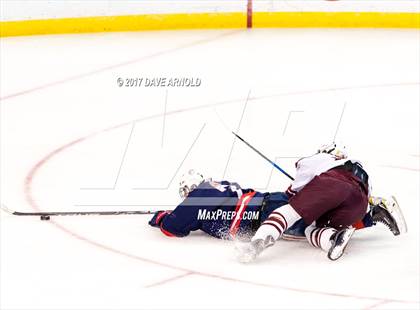 Thumbnail 1 in Central Catholic vs. Arlington (MIAA Division 1A Final) photogallery.
