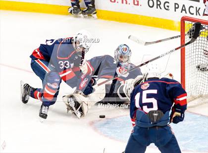 Thumbnail 2 in Central Catholic vs. Arlington (MIAA Division 1A Final) photogallery.
