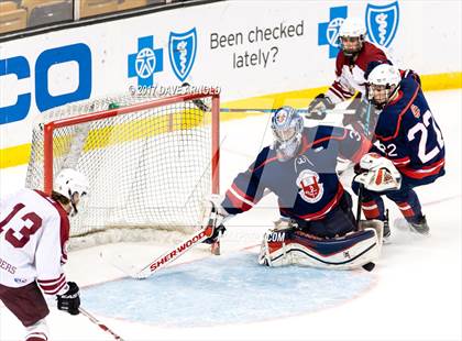 Thumbnail 3 in Central Catholic vs. Arlington (MIAA Division 1A Final) photogallery.