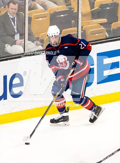 Thumbnail 1 in Central Catholic vs. Arlington (MIAA Division 1A Final) photogallery.