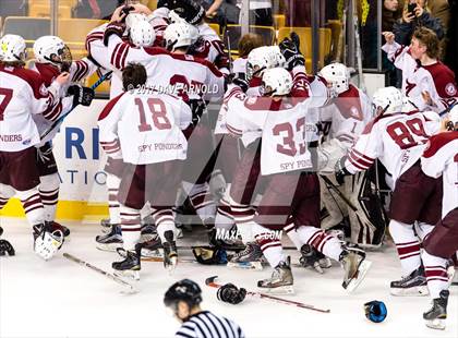 Thumbnail 2 in Central Catholic vs. Arlington (MIAA Division 1A Final) photogallery.