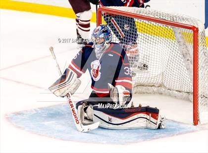 Thumbnail 3 in Central Catholic vs. Arlington (MIAA Division 1A Final) photogallery.