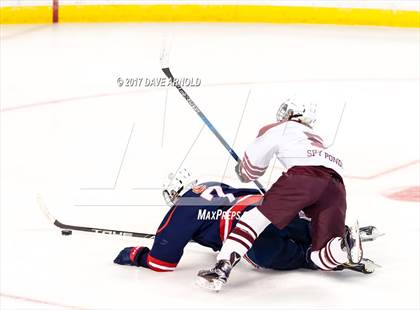 Thumbnail 2 in Central Catholic vs. Arlington (MIAA Division 1A Final) photogallery.