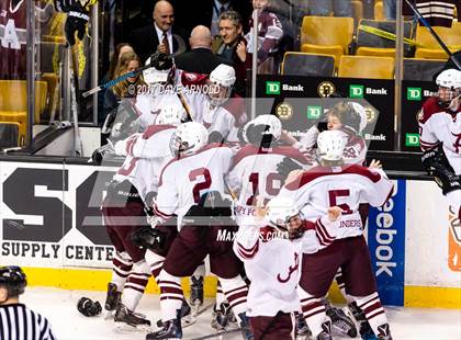Thumbnail 2 in Central Catholic vs. Arlington (MIAA Division 1A Final) photogallery.
