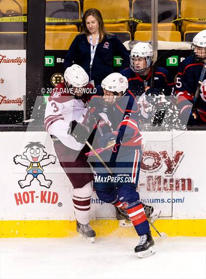 Thumbnail 2 in Central Catholic vs. Arlington (MIAA Division 1A Final) photogallery.
