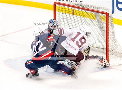 Thumbnail 1 in Central Catholic vs. Arlington (MIAA Division 1A Final) photogallery.