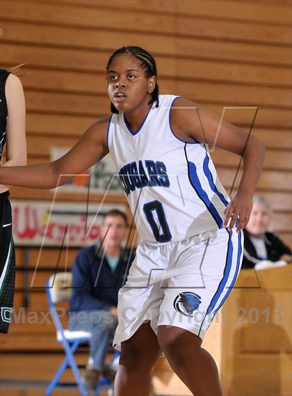 Thumbnail 1 in Colfax vs. Capital Christian (Lady Bulldogs Winter Classic) photogallery.