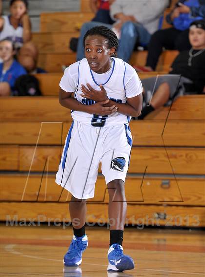 Thumbnail 2 in Colfax vs. Capital Christian (Lady Bulldogs Winter Classic) photogallery.