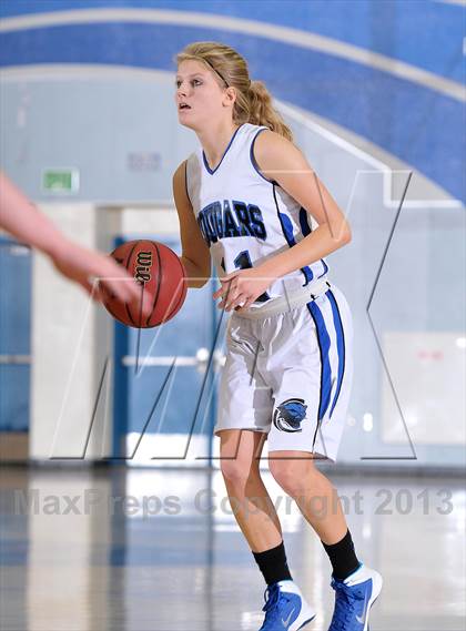 Thumbnail 3 in Colfax vs. Capital Christian (Lady Bulldogs Winter Classic) photogallery.