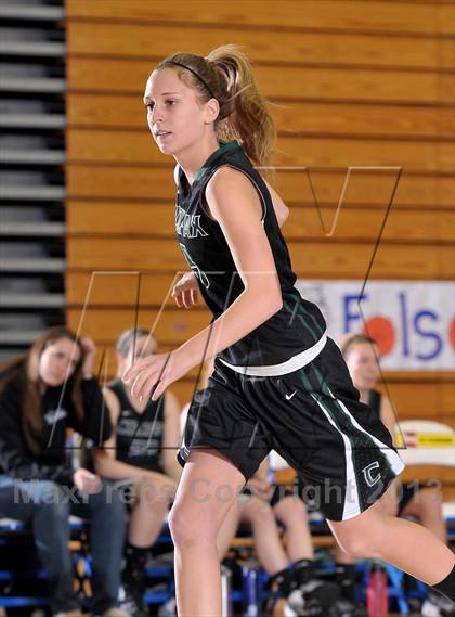 Thumbnail 3 in Colfax vs. Capital Christian (Lady Bulldogs Winter Classic) photogallery.