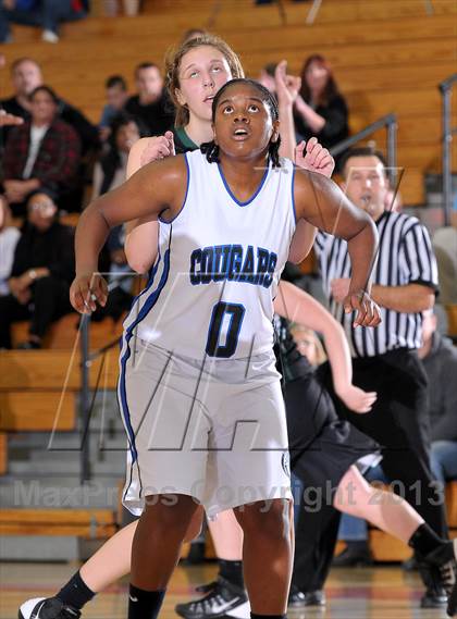 Thumbnail 1 in Colfax vs. Capital Christian (Lady Bulldogs Winter Classic) photogallery.
