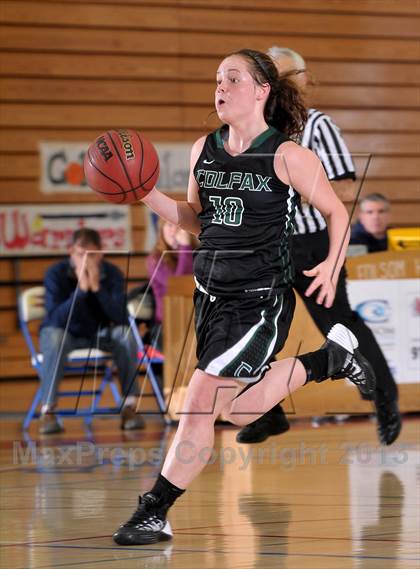 Thumbnail 2 in Colfax vs. Capital Christian (Lady Bulldogs Winter Classic) photogallery.