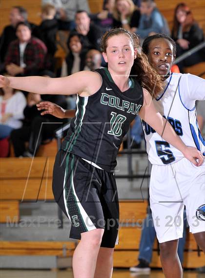 Thumbnail 3 in Colfax vs. Capital Christian (Lady Bulldogs Winter Classic) photogallery.