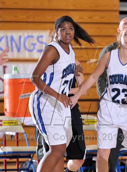 Thumbnail 2 in Colfax vs. Capital Christian (Lady Bulldogs Winter Classic) photogallery.