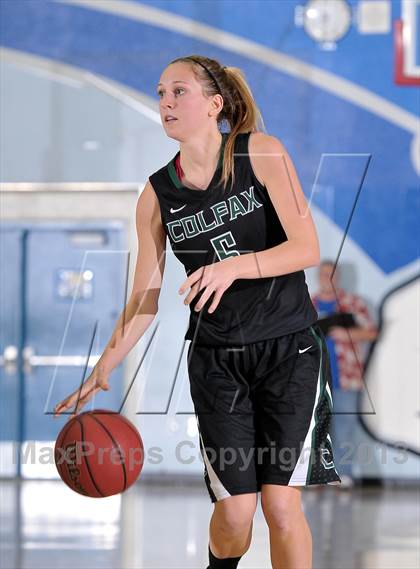 Thumbnail 1 in Colfax vs. Capital Christian (Lady Bulldogs Winter Classic) photogallery.
