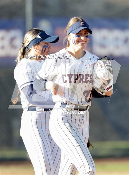 Thumbnail 2 in Irvine vs. Cypress photogallery.