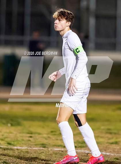 Thumbnail 3 in Lemoore @ Highland (CIF CS D3 Semifinal) photogallery.