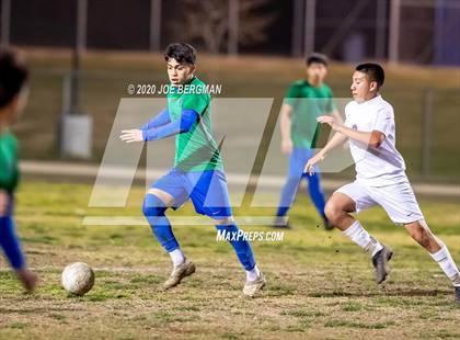 Thumbnail 3 in Lemoore @ Highland (CIF CS D3 Semifinal) photogallery.