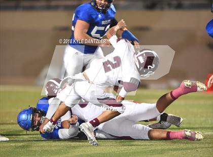 Thumbnail 2 in De Leon vs. Wolfe City (UIL 2A Division 1 Region 2 Area) photogallery.