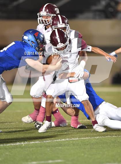 Thumbnail 1 in De Leon vs. Wolfe City (UIL 2A Division 1 Region 2 Area) photogallery.