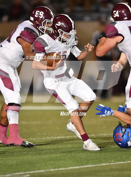 Thumbnail 2 in De Leon vs. Wolfe City (UIL 2A Division 1 Region 2 Area) photogallery.