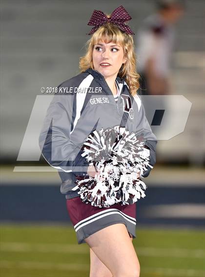 Thumbnail 3 in De Leon vs. Wolfe City (UIL 2A Division 1 Region 2 Area) photogallery.