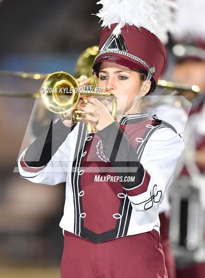 Thumbnail 2 in De Leon vs. Wolfe City (UIL 2A Division 1 Region 2 Area) photogallery.