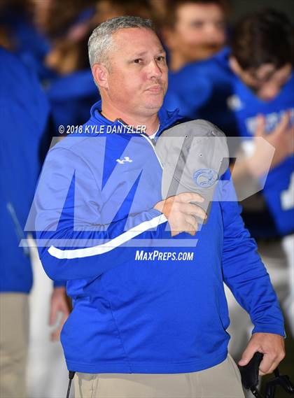 Thumbnail 3 in De Leon vs. Wolfe City (UIL 2A Division 1 Region 2 Area) photogallery.