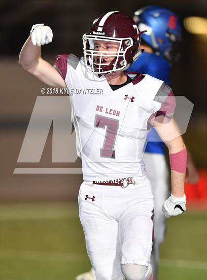 Thumbnail 3 in De Leon vs. Wolfe City (UIL 2A Division 1 Region 2 Area) photogallery.