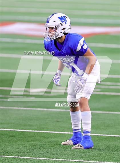 Thumbnail 1 in Windthorst vs. Mart (UIL Class 2A Division 2 State Final) photogallery.