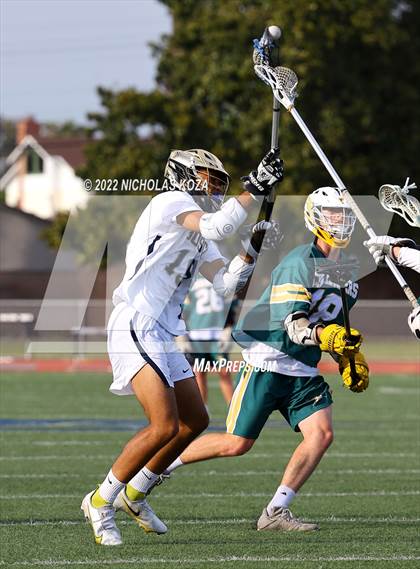 Thumbnail 1 in St. John Bosco vs. Edison photogallery.