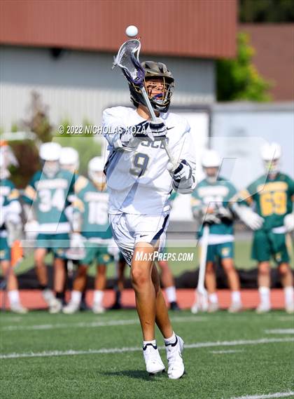 Thumbnail 3 in St. John Bosco vs. Edison photogallery.