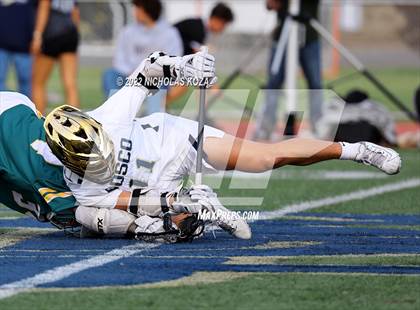 Thumbnail 2 in St. John Bosco vs. Edison photogallery.