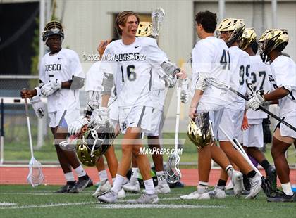 Thumbnail 2 in St. John Bosco vs. Edison photogallery.