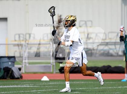 Thumbnail 3 in St. John Bosco vs. Edison photogallery.