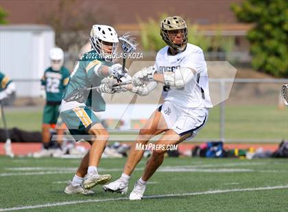 Thumbnail 3 in St. John Bosco vs. Edison photogallery.