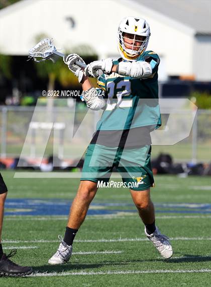 Thumbnail 3 in St. John Bosco vs. Edison photogallery.