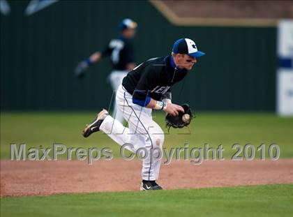 Thumbnail 3 in Hebron vs. Arlington (Rawlings Lake Cities Classic) photogallery.